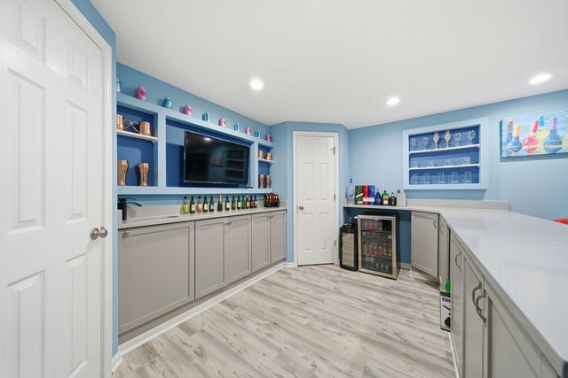 13005 Timber Wood Circle, Plainfield, IL 60585