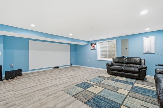 13005 Timber Wood Circle, Plainfield, IL 60585