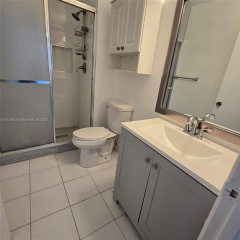 15332 SW 72nd St 6-24, Miami, FL 33193