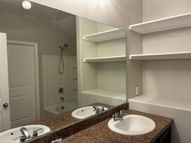 308 Triple Crown Lane, Ponder, TX 76259