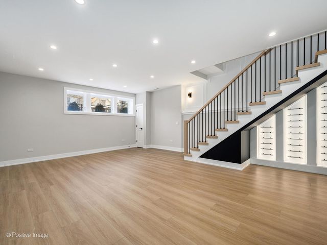 3047 N Christiana Avenue, Chicago, IL 60618