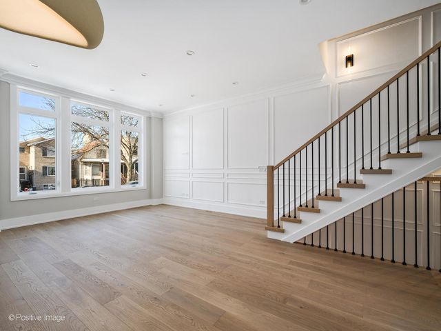 3047 N Christiana Avenue, Chicago, IL 60618