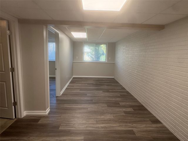 6015 NW 49th Street, Johnston, IA 50131