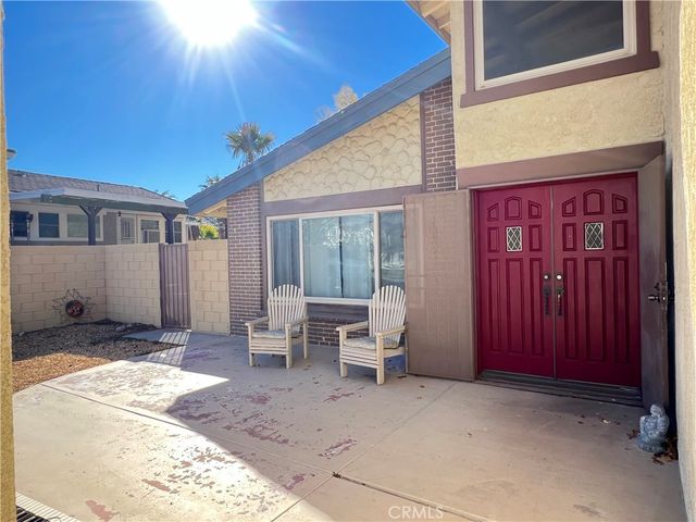 13830 Spring Valley, Victorville, CA 92395