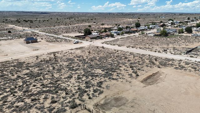 90 1st Street SE, Rio Rancho, NM 87124