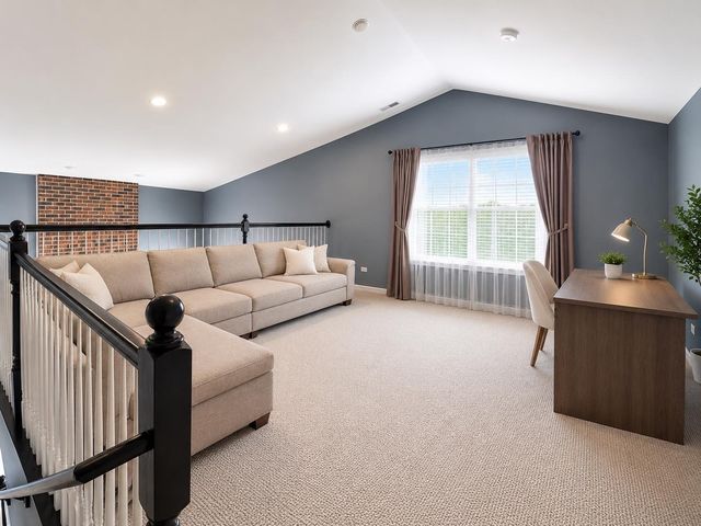 1121 Loganbury Court, Elgin, IL 60120