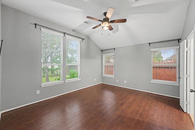 7023 Durango Creek Drive, Magnolia, TX 77354