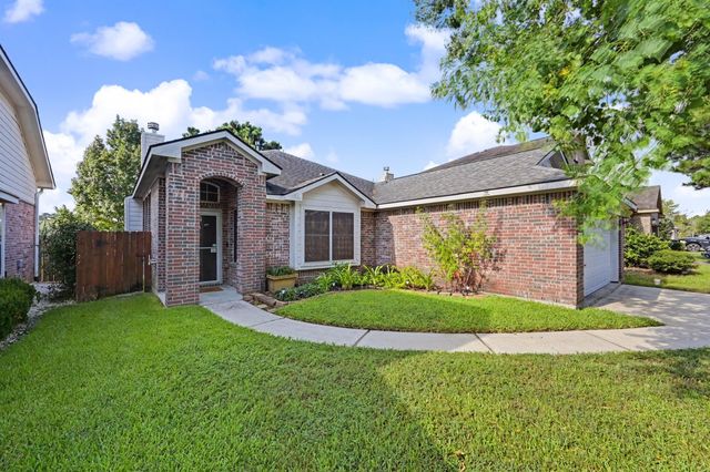 7023 Durango Creek Drive, Magnolia, TX 77354