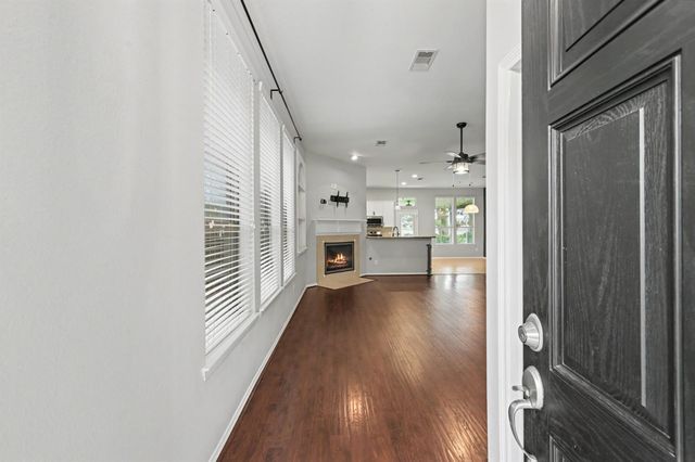 7023 Durango Creek Drive, Magnolia, TX 77354