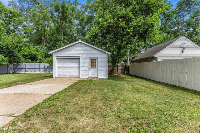 12518 Erwin Avenue, Cleveland, OH 44135