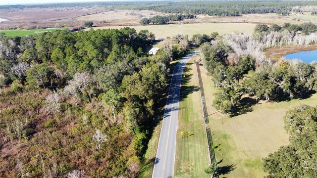 CR-450, Umatilla, FL 32784