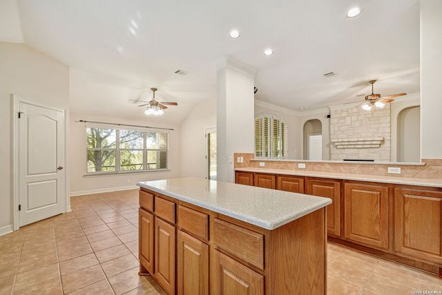 2811 Dason Ledge, San Antonio, TX 78258