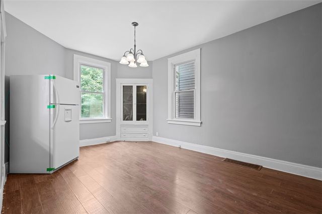 3045 Glen Mawr St, Sheraden, PA 15204