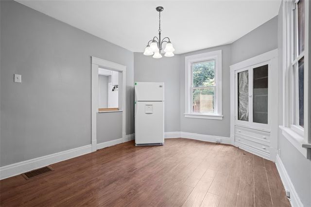 3045 Glen Mawr St, Sheraden, PA 15204