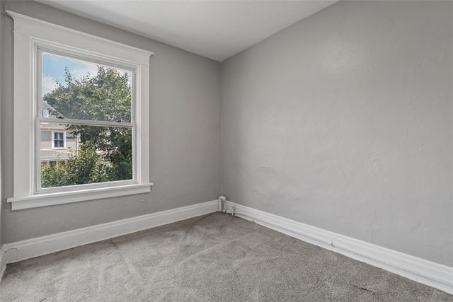 3045 Glen Mawr St, Sheraden, PA 15204