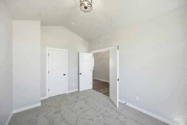 5284 W Evita Ct, Eagle, ID 83616
