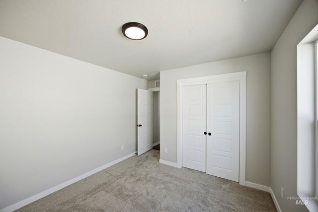5284 W Evita Ct, Eagle, ID 83616