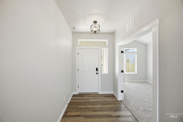 5284 W Evita Ct, Eagle, ID 83616