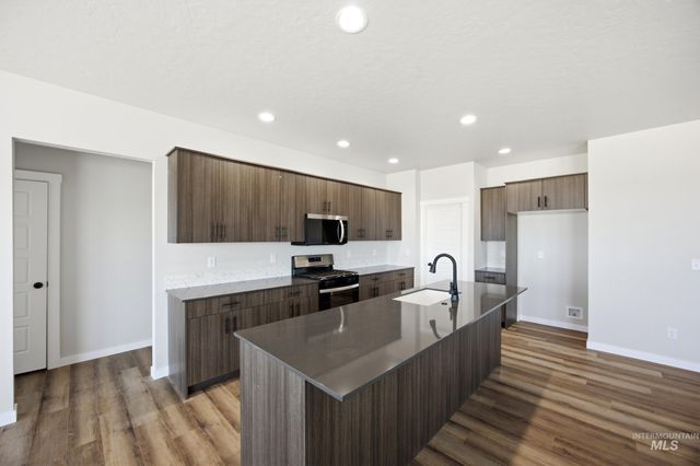 5284 W Evita Ct, Eagle, ID 83616
