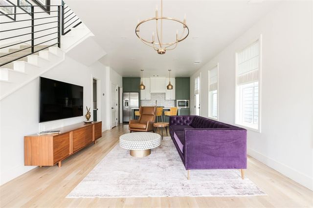 964 Hangar Drive, Oklahoma City, OK 73108