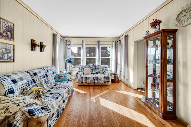 3220 W 66th Street, Chicago, IL 60629