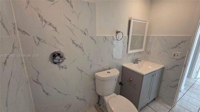 525 NE 132nd Terrace, North Miami, FL 33161