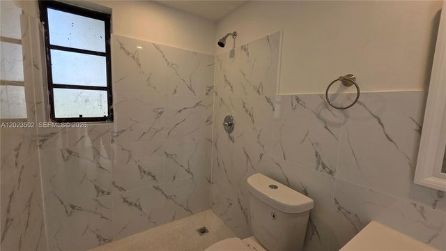 525 NE 132nd Terrace, North Miami, FL 33161