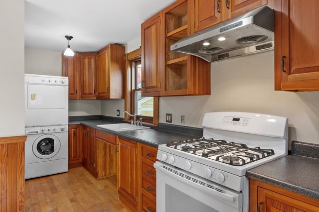 14 Summer Street, Andover, MA 01810