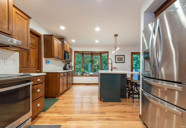5744 E State Road 46, Bloomington, IN 47401