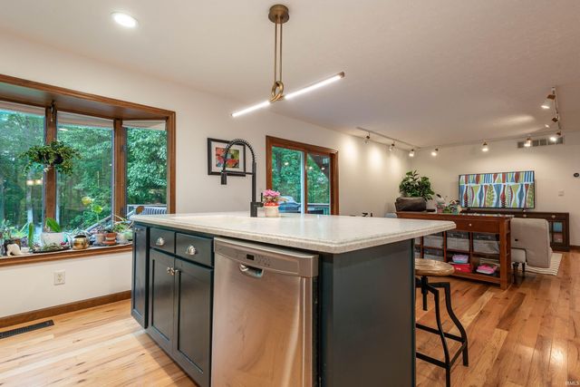 5744 E State Road 46, Bloomington, IN 47401