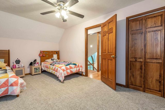 5744 E State Road 46, Bloomington, IN 47401