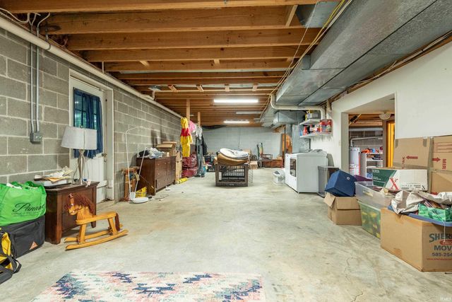 5744 E State Road 46, Bloomington, IN 47401
