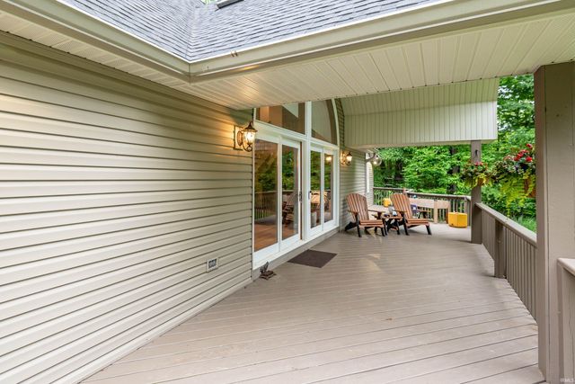 5744 E State Road 46, Bloomington, IN 47401