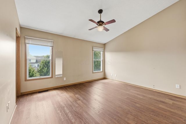 403 Sycamore Creek Street, Pickerington, OH 43147