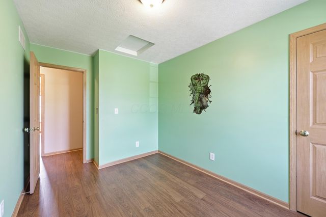 403 Sycamore Creek Street, Pickerington, OH 43147