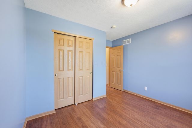 403 Sycamore Creek Street, Pickerington, OH 43147