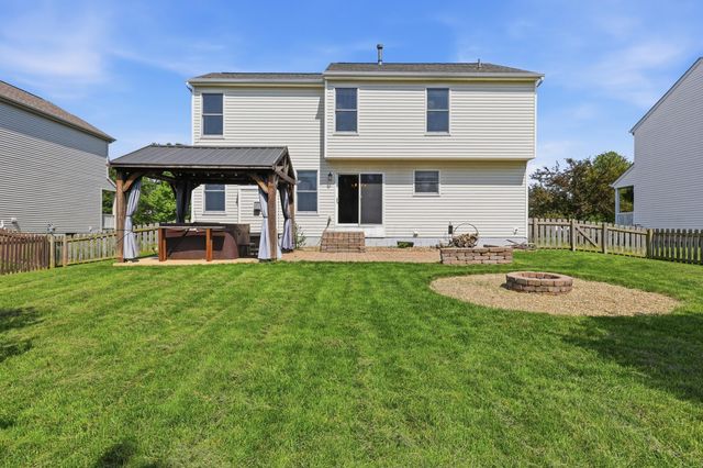 403 Sycamore Creek Street, Pickerington, OH 43147