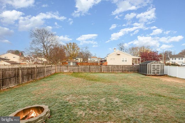 6224 JEROME BLVD, Harrisburg, PA 17112