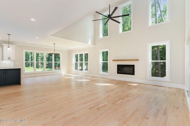 301 W College Street, Louisburg, NC 27549