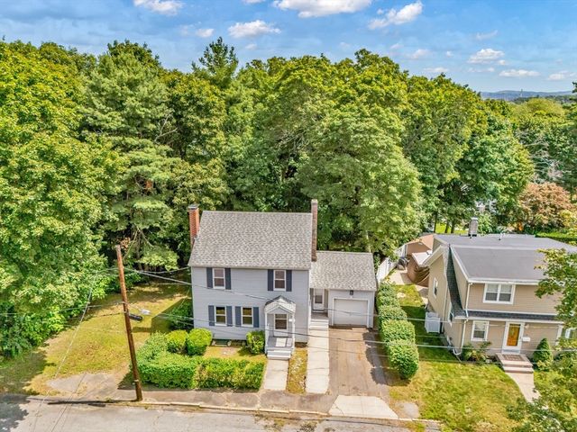 17 Windsor Street, Methuen, MA 01844