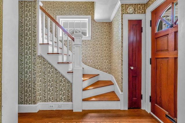 17 Windsor Street, Methuen, MA 01844
