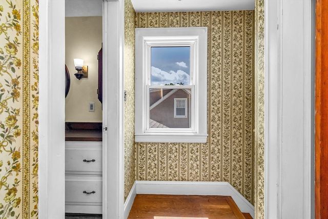 17 Windsor Street, Methuen, MA 01844
