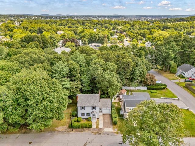 17 Windsor Street, Methuen, MA 01844