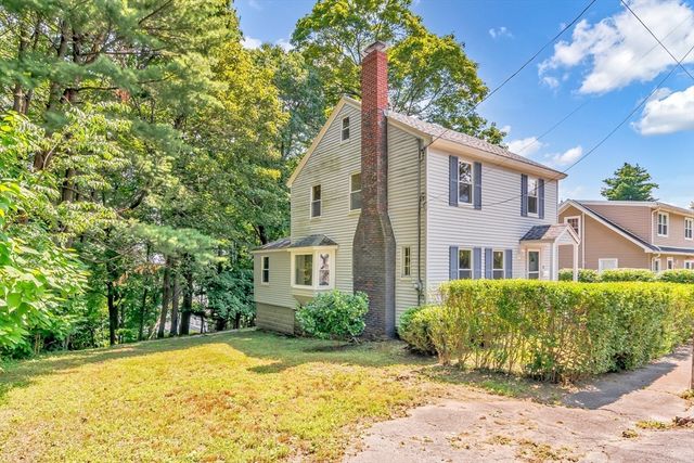 17 Windsor Street, Methuen, MA 01844