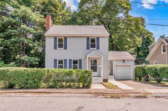 17 Windsor Street, Methuen, MA 01844
