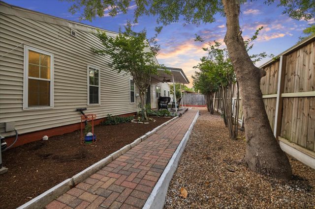 3002 Hazy Park Drive, Houston, TX 77082