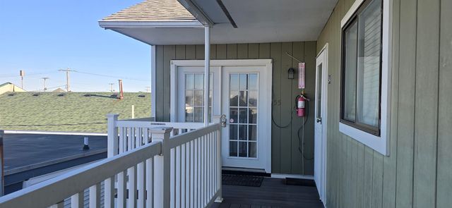 12 G Street, Hampton, NH 03842