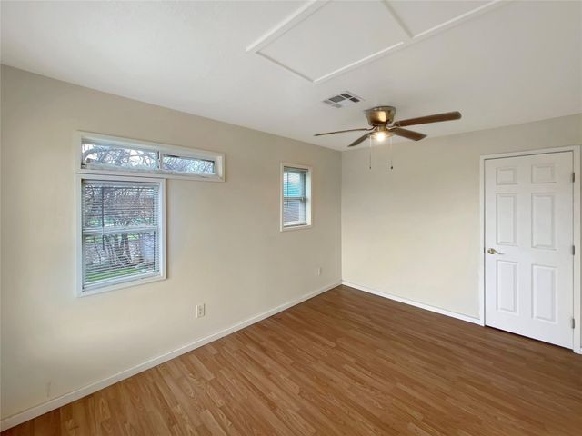 4815 8th Street, Bacliff, TX 77518
