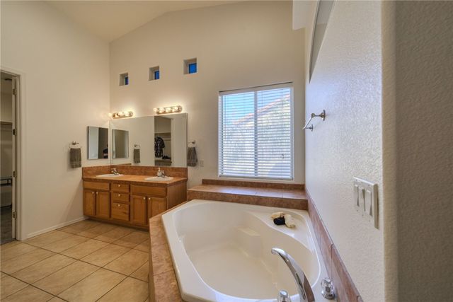 2007 E Primavera Lane, Fort Mohave, AZ 86426