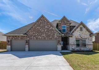 409 Ellis Place Drive, Greenville, TX 75402